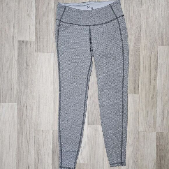 Old Navy Active Womens Gray Chevron Full Length Leggings Small - Picture 1 of 9
